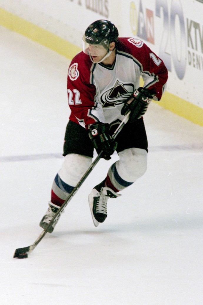 FOTO: Claude Lemieux hrál za Colorado Avalanche. – stránka 8