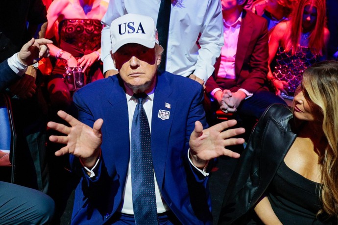 FOTO: Donald Trump oslavil své osmdesátiny. – stránka 8