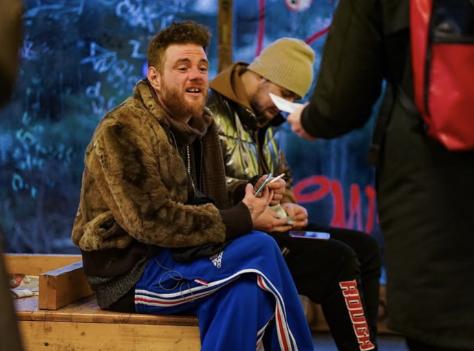 FOTO: Durdena hodně semlely drogy. – stránka 4