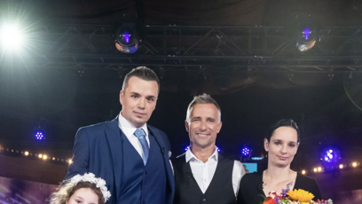 FOTO: Martin s manželkou a dcerou.