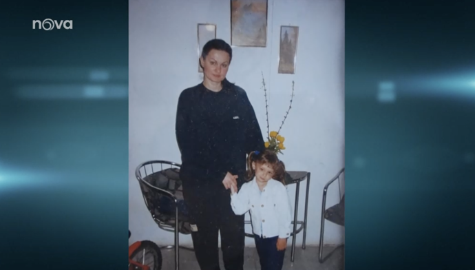 FOTO: Její maminka byla závislá na alkoholu. – stránka 23