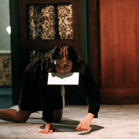 Maggie Gyllenhaal ve filmu Sekretářka.