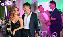 Jágr se bez své Dominiky urval ze řetězu: Na žhavé Verešové mohl oči nechat, pak křepčil s Limberským