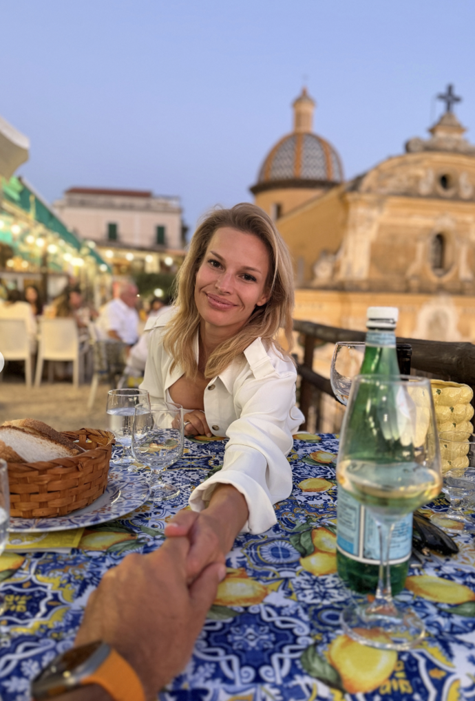 FOTO: Moderátorka Petra Křivková-Svoboda je znovu zamilovaná. – stránka 1