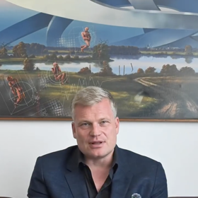 Filip Turek se ve svém novém videu ostře opřel do tehdejší vládní reprezentace.