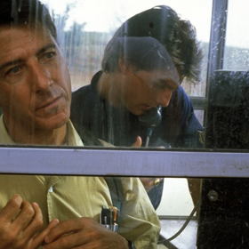 Dustin Hoffman a Tom Cruise ve filmu Rain Man.
