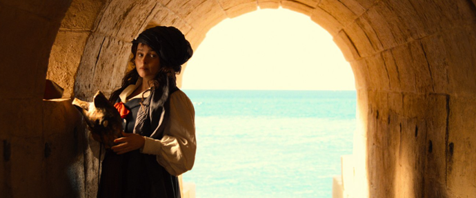 FOTO: Helena Bonham Carter jako svérázná vynálezkyně   dobrodružném filmu Enola Holmes 3. – stránka 3