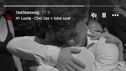 FOTO: Syn popřál mamince Kláře Trojanové-Pollertové ke svatbě.