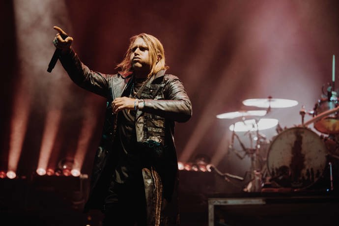 FOTO: Kapela Three Days Grace. – stránka 2