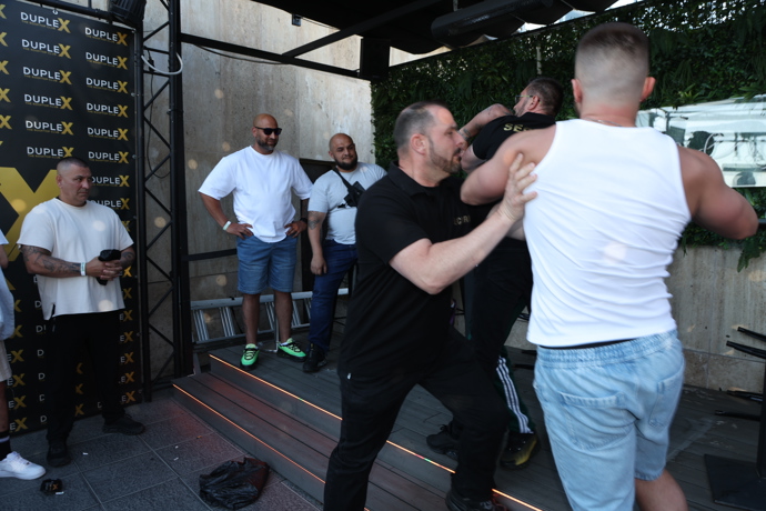 FOTO: Marek Valášek ke Clashi už patří. – stránka 7