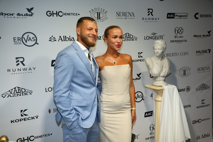 FOTO: Radek Roušal a Nela Slováková. – stránka 3