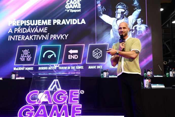 FOTO: Fanoušci mohou určovat průběh zápasu. – stránka 13