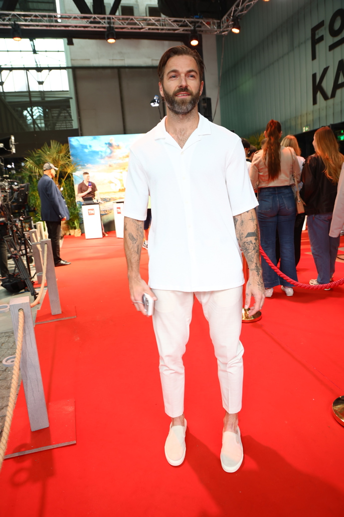 FOTO: Survivor Tomáš Weimann. – stránka 2