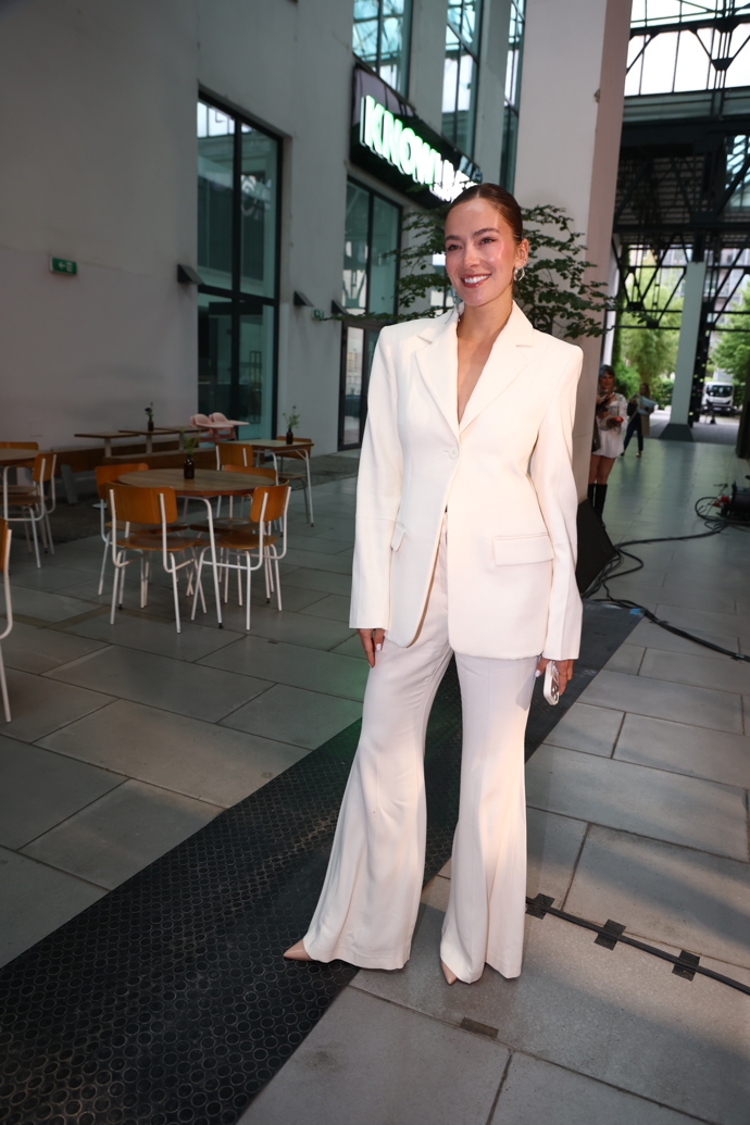 FOTO: Andrea Bezděková na finálovém večeru show Survivor 2026. – stránka 7