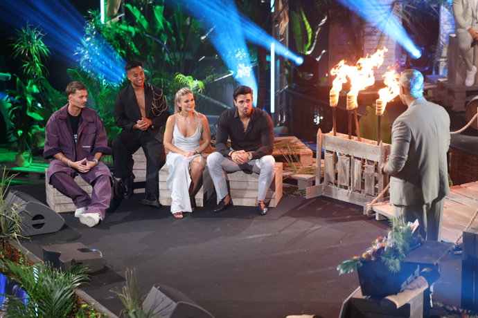 FOTO: Velkolepé finále show Survivor 2026. – stránka 8