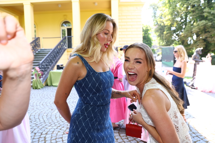 FOTO: Kristýna Svěchotová se skvěle bavila. – stránka 22
