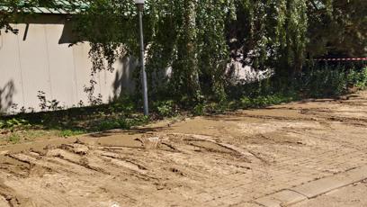 FOTO: Voda se valila celým areálem Oázy Říčany.