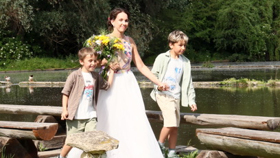 FOTO: Michaela Tomešová s rodinou.