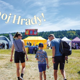 Vít Rakušan vzal rodinu na festival.