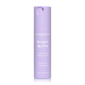 Jednou týdně také používám novou pečující kosmetiku od Dermacolu. Právě noční obnovující krém Bright Me Up mi sjednotí tón pleti díky AHA kyselinám, které podporují přirozenou exfoliaci. Během spánku napomáhá regeneraci, intenzivně hydratuje a posiluje kožní bariéru. Pravidelným používáním přispívá k redukci pigmentových skvrn a viditelně zmírňuje projevy akné.
50 ml stojí 349 Kč.