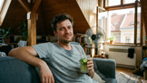 Jakub (31): Myslel jsem, že návštěvu tchyně nepřežiju. Jedna letní vzpomínka ale změnila úplně všechno