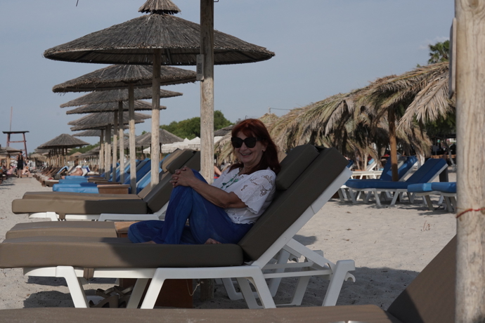FOTO: Ljuba Krbová na cestách. – stránka 4