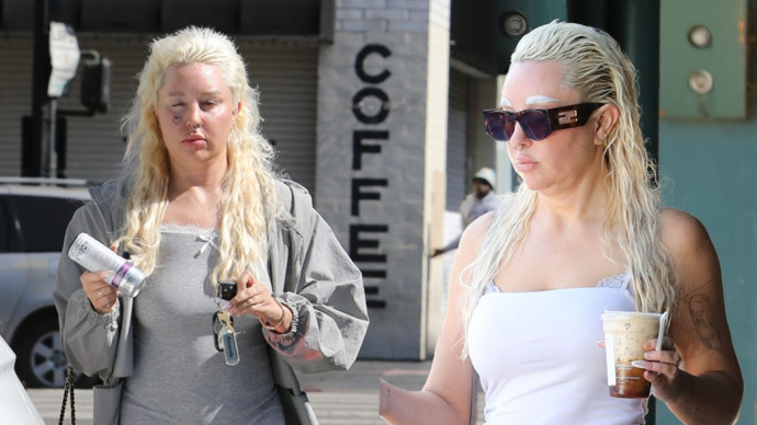 FOTO: Amanda Bynes si obarvila obočí.