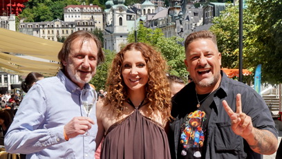 FOTO: Olga Lounová s Michalem Holánem a Janem Antonínem Duchoslavem.