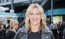 Hana Třeštíková na přehlídce Debbie Brown.
