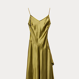 Natahovací saténové maxi šaty s volány, Marks&Spencer, 3999 Kč