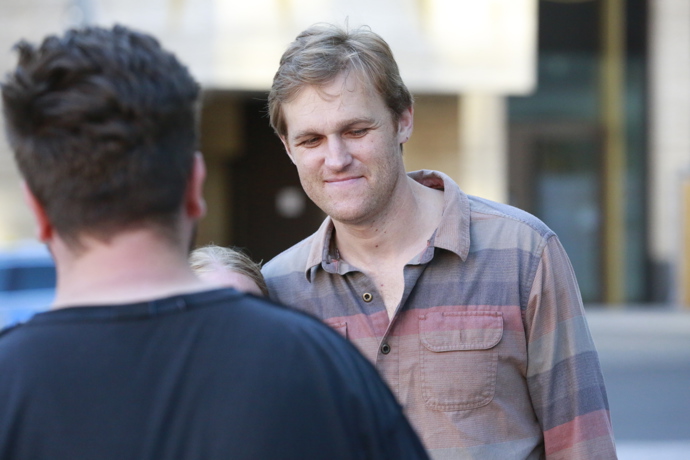 FOTO: Wyatt Russell se s každým také fotil. – stránka 1