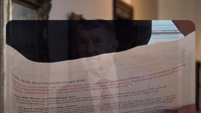 FOTO: Andrej Babiš nechtěně ukázal poznámky.