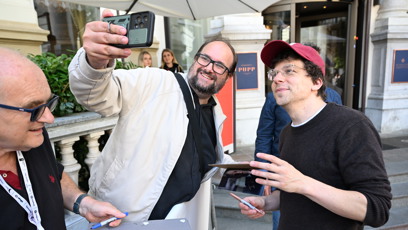 FOTO: Jesse Eisenberg ve Varech.