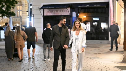 FOTO: Jana Bernášková se procházela po Varech se svým novým přítelem.
