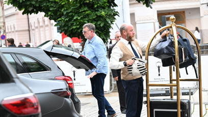 FOTO: Politici v Karlových Varech.