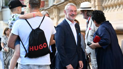FOTO: Herec Jiří Dvořák přivítal Bolka Polívku.