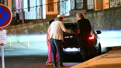 FOTO: Bolek Polívka a Marcela Černá odjeli na hotel autem.