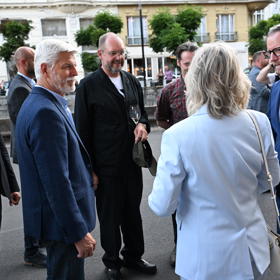 Petr Pavel a Eva Pavlová si pošli centrum Varů.