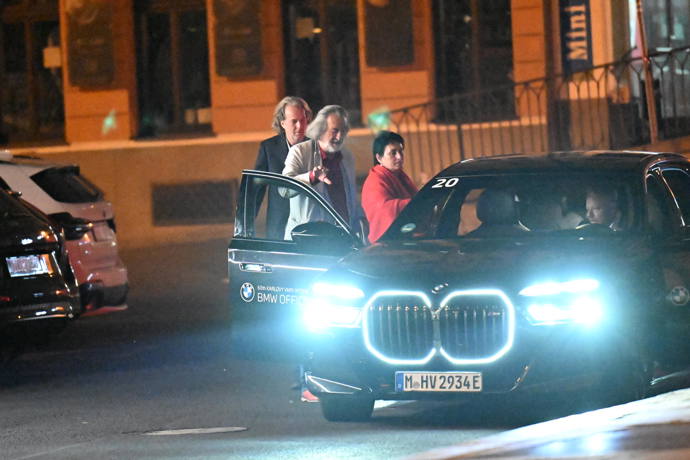 FOTO: Bolek Polívka a Marcela Černá si užili večer ve Varech. – stránka 11