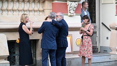 FOTO: Andrea Bartošková pila minerálku.
