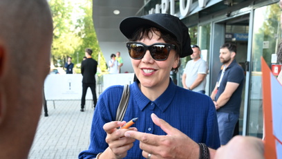 FOTO: Maggie Gyllenhaal v Karlových Varech.