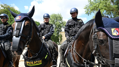 FOTO: Policejní hlídka na koních.