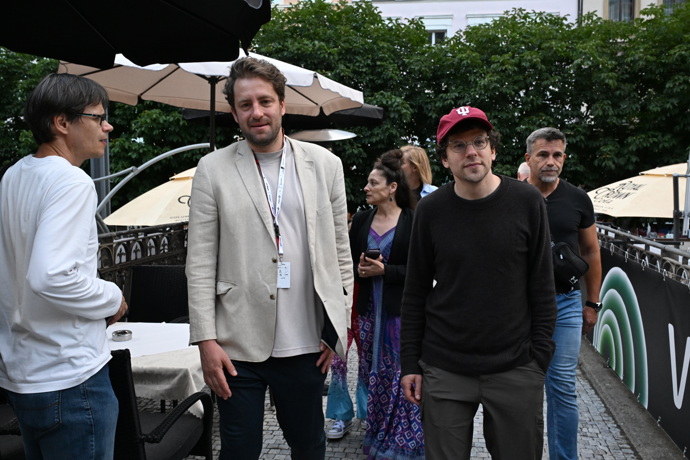 FOTO: Jesse Eisenberg v Karlových Varech. – stránka 17