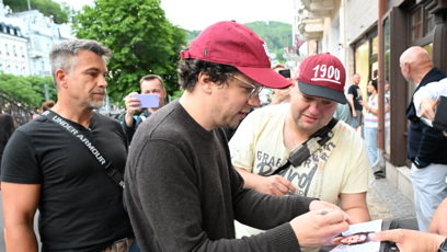 FOTO: Jesse Eisenberg ve Varech.