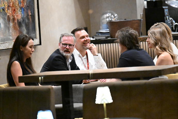 FOTO: Petr Fiala na večeři.