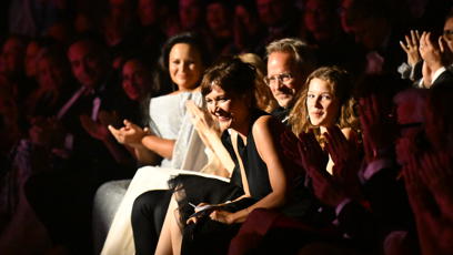 FOTO: Maggie Gyllenhaal vypadala na rozpacích.