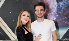 Natálie Grossová vedle přítele Petra jen září.