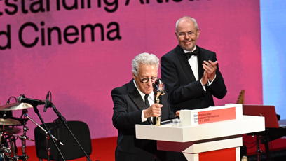 FOTO: Americký herec Dustin Hoffman převzal Křišťálový glóbus.