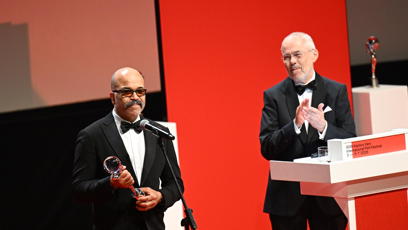 FOTO: Americký herec Jeffrey Wright obdržel Cenu prezidenta Mezinárodního filmového festivalu Karlovy Vary.