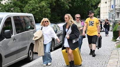 FOTO: Dana Batulková s Marianou Prachařovou.
